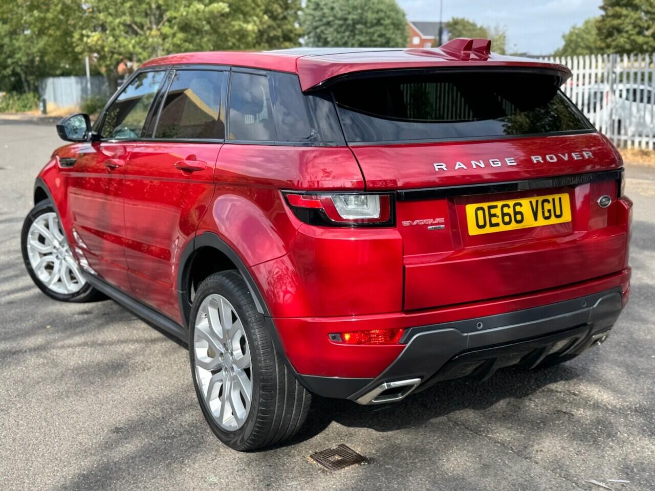 Land Rover Range Rover Evoque view 5