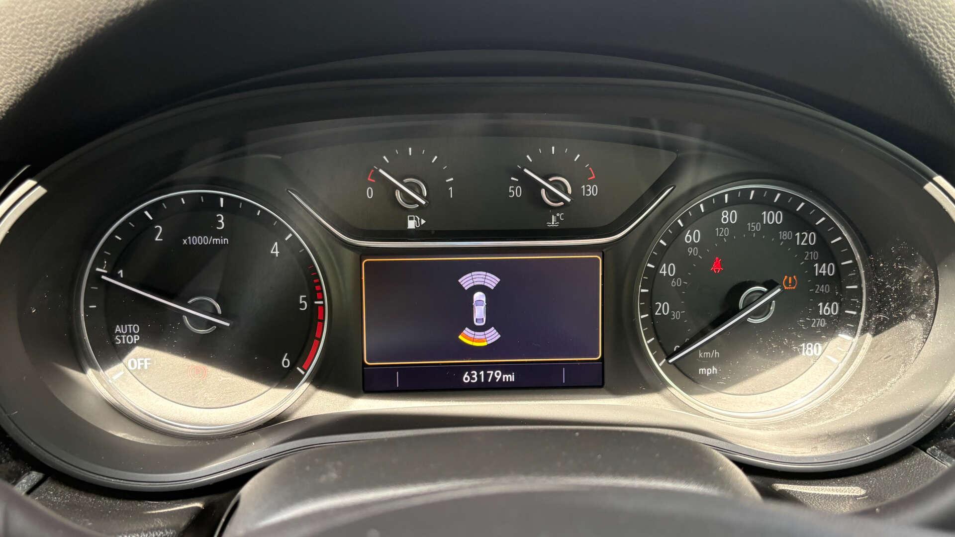 Vauxhall Insignia view 15