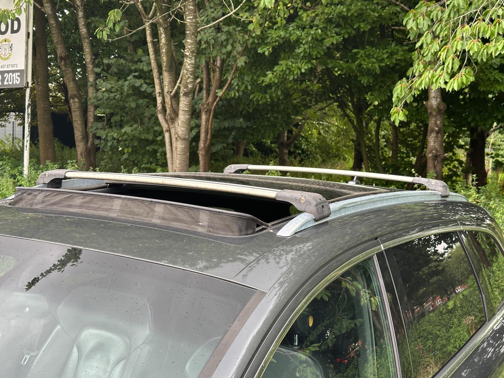 Audi Q7 view 6