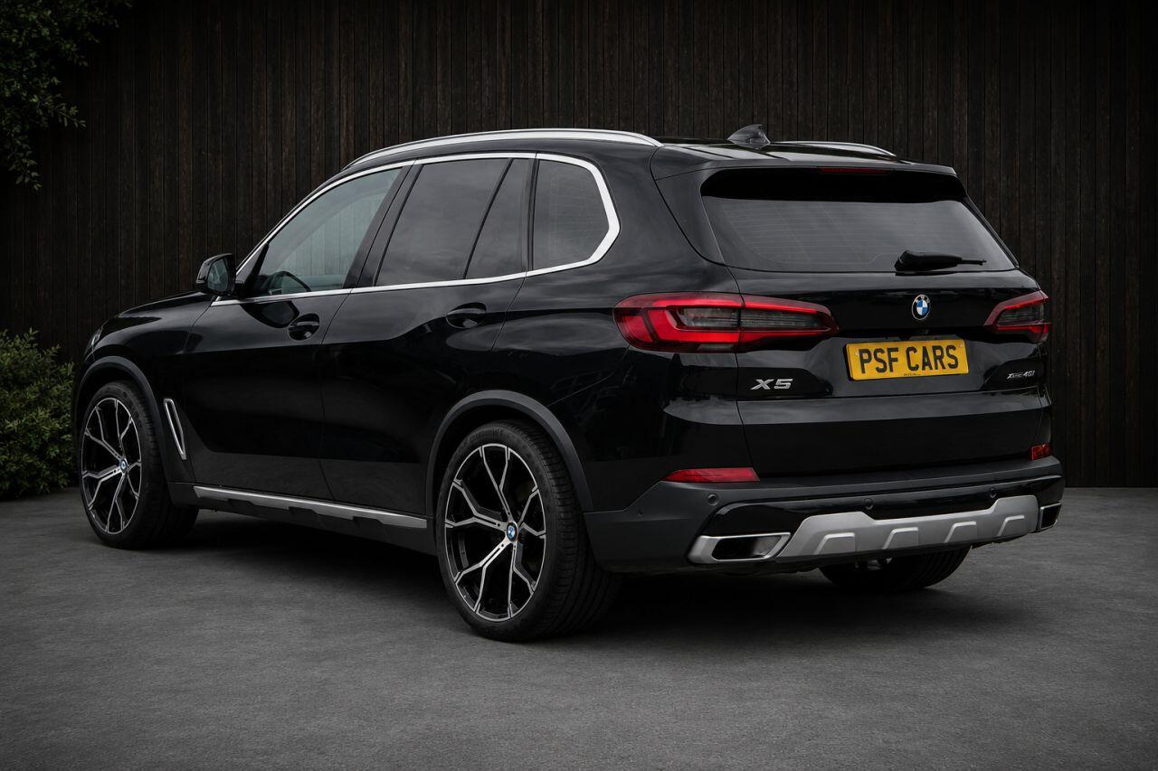 BMW X5 view 3