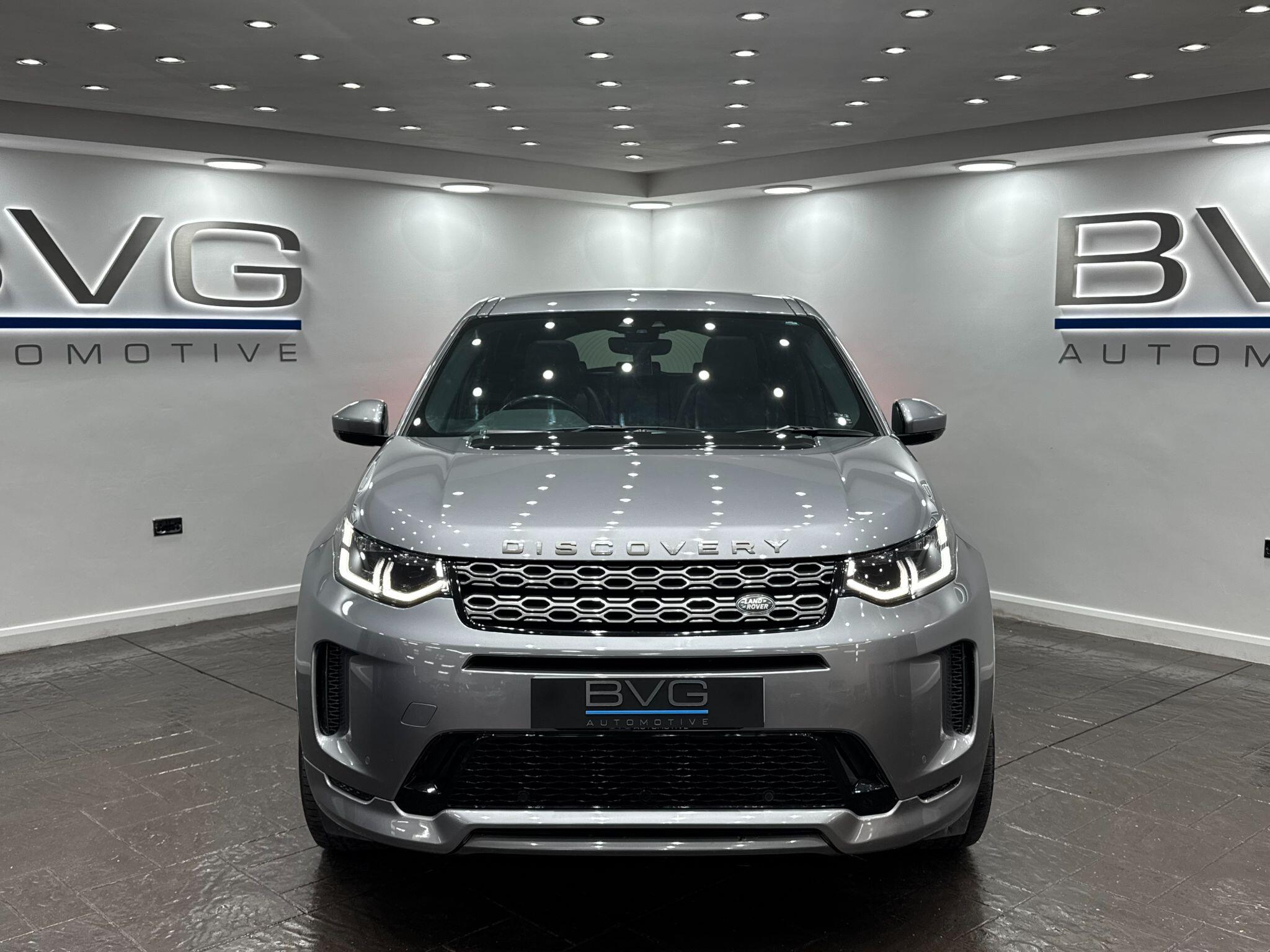 Land Rover Discovery Sport view 4