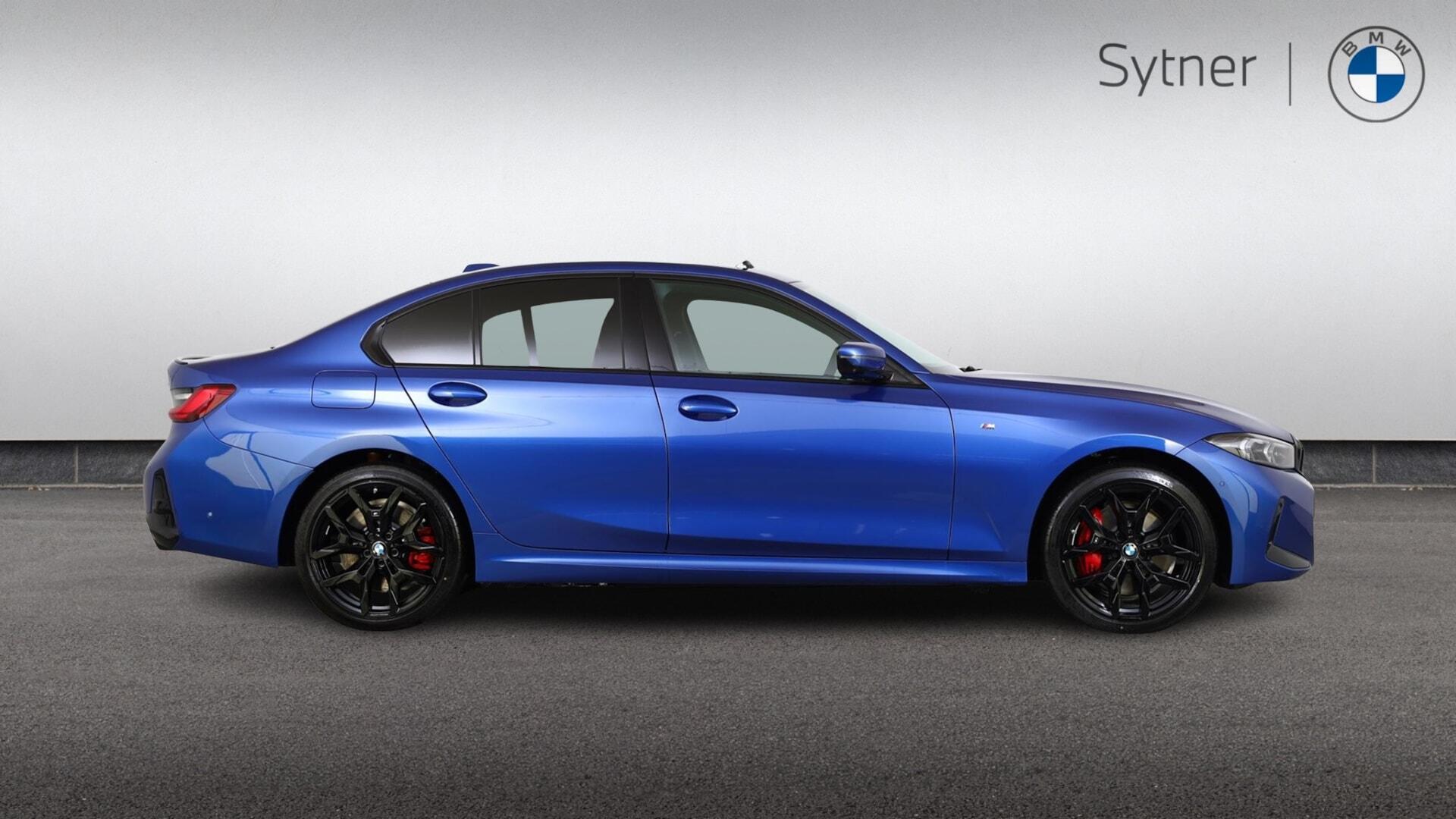 BMW 3 Series view 3