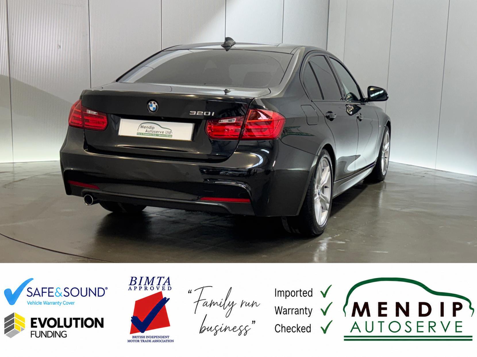 BMW 3 Series view 19
