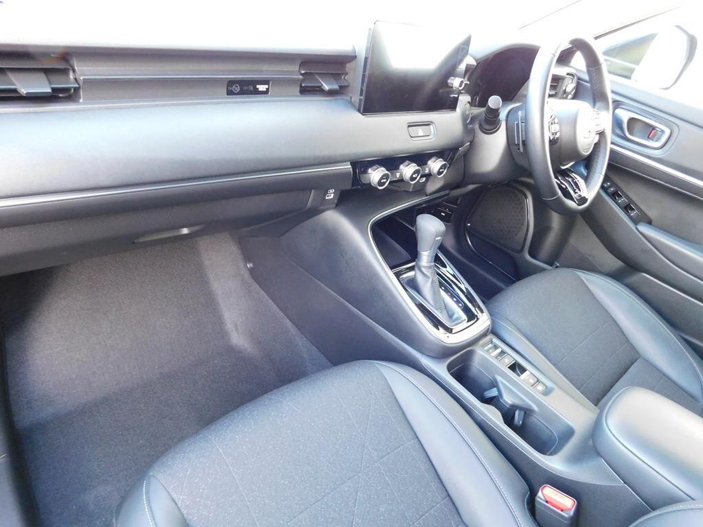 HR-V