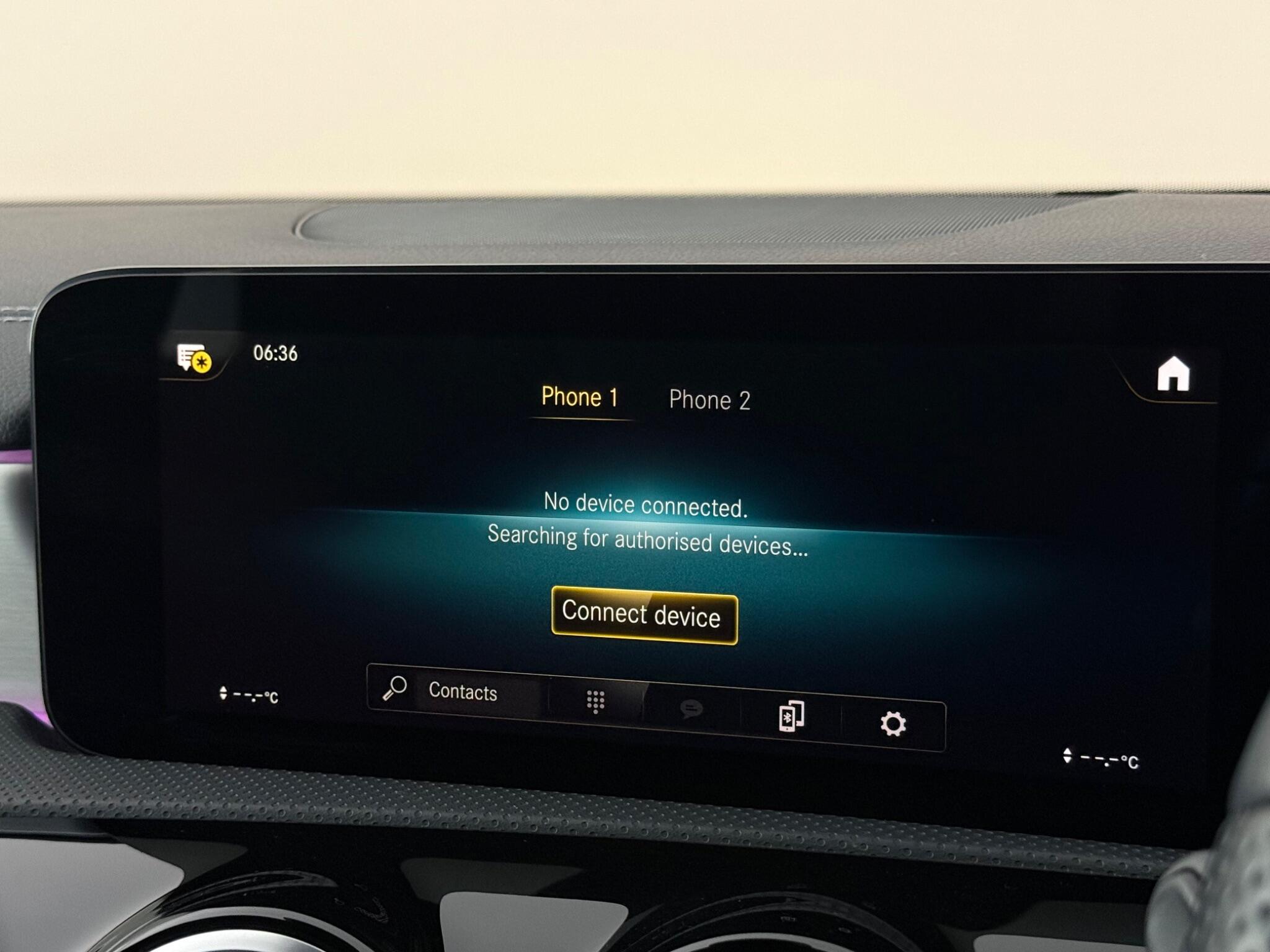 Mercedes-Benz Cla view 28