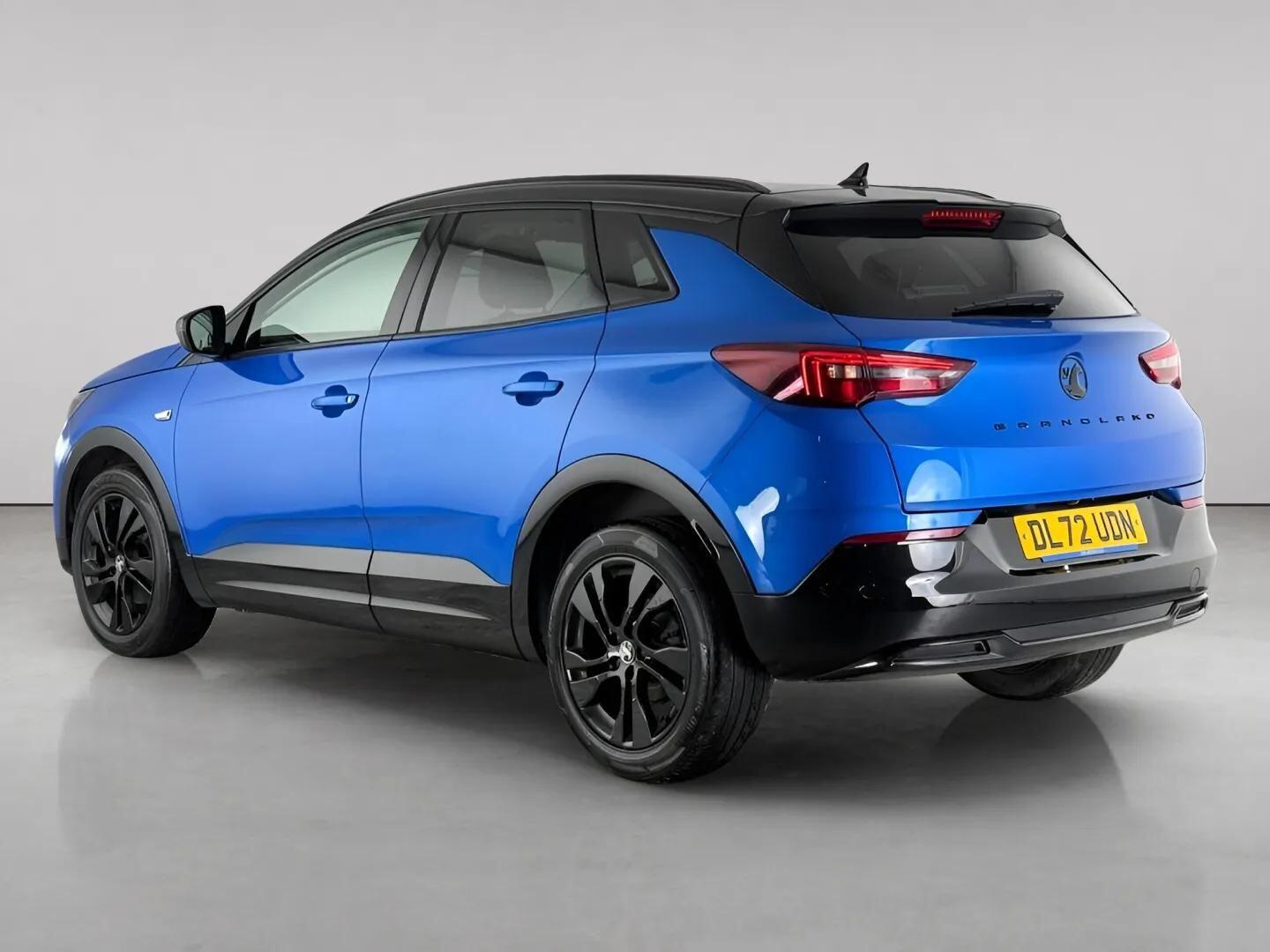 Vauxhall Grandland view 6