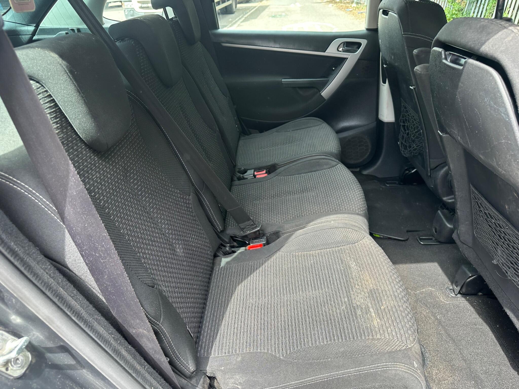 Citroen C4 Picasso view 7
