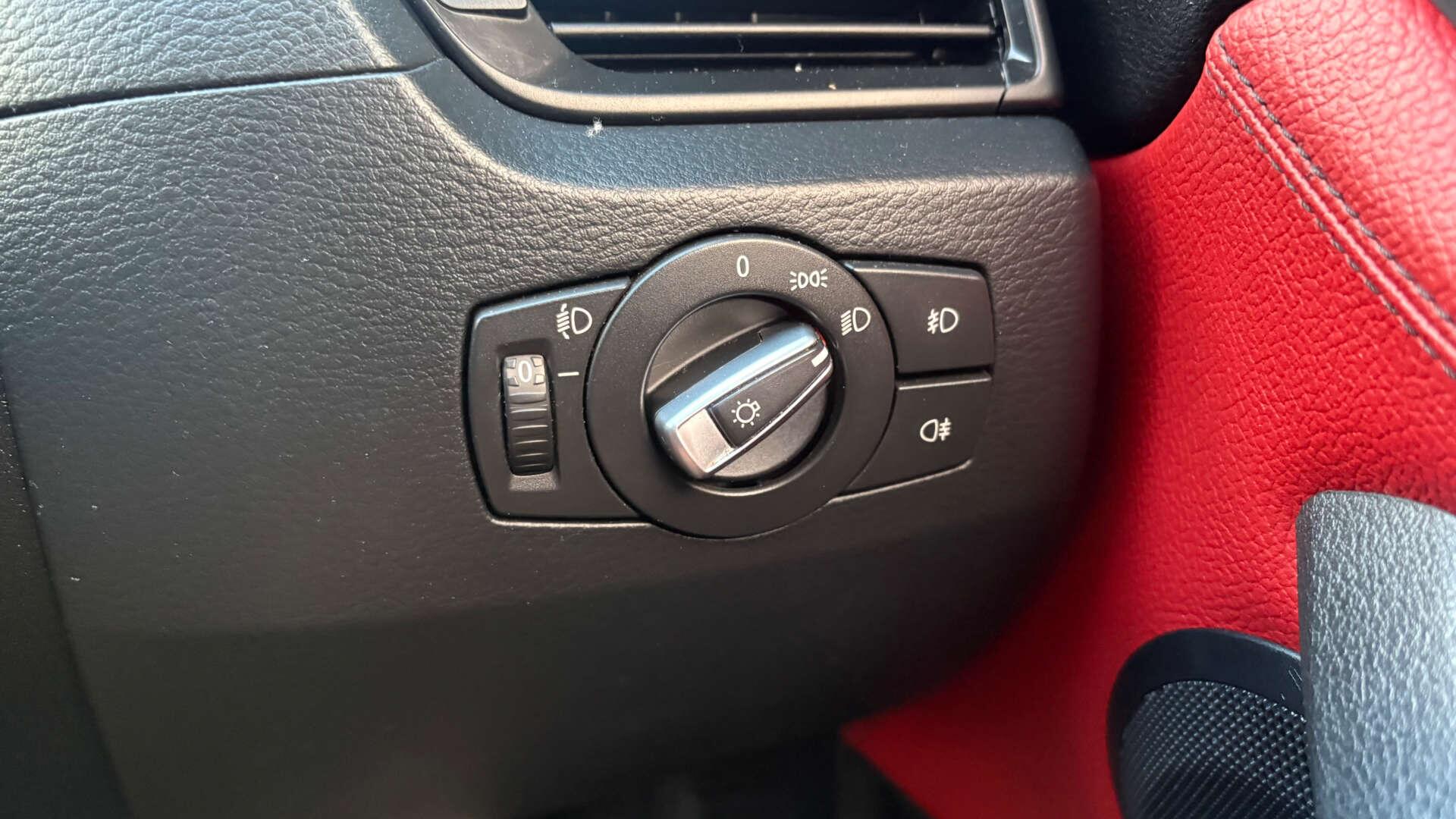 BMW X1 view 19