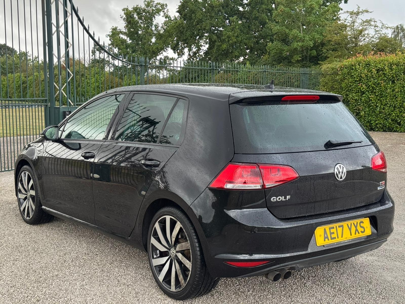 2017 Volkswagen Golf 1.4 TSI BlueMotion Tech ACT GT Edition Euro 6 (s/s) 5dr • 92,000 miles image 10