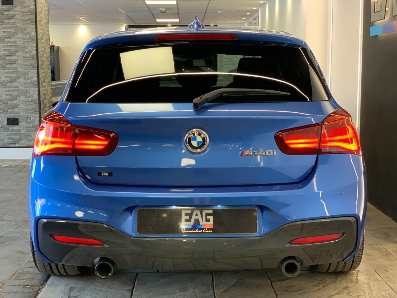BMW 1 Series view 7