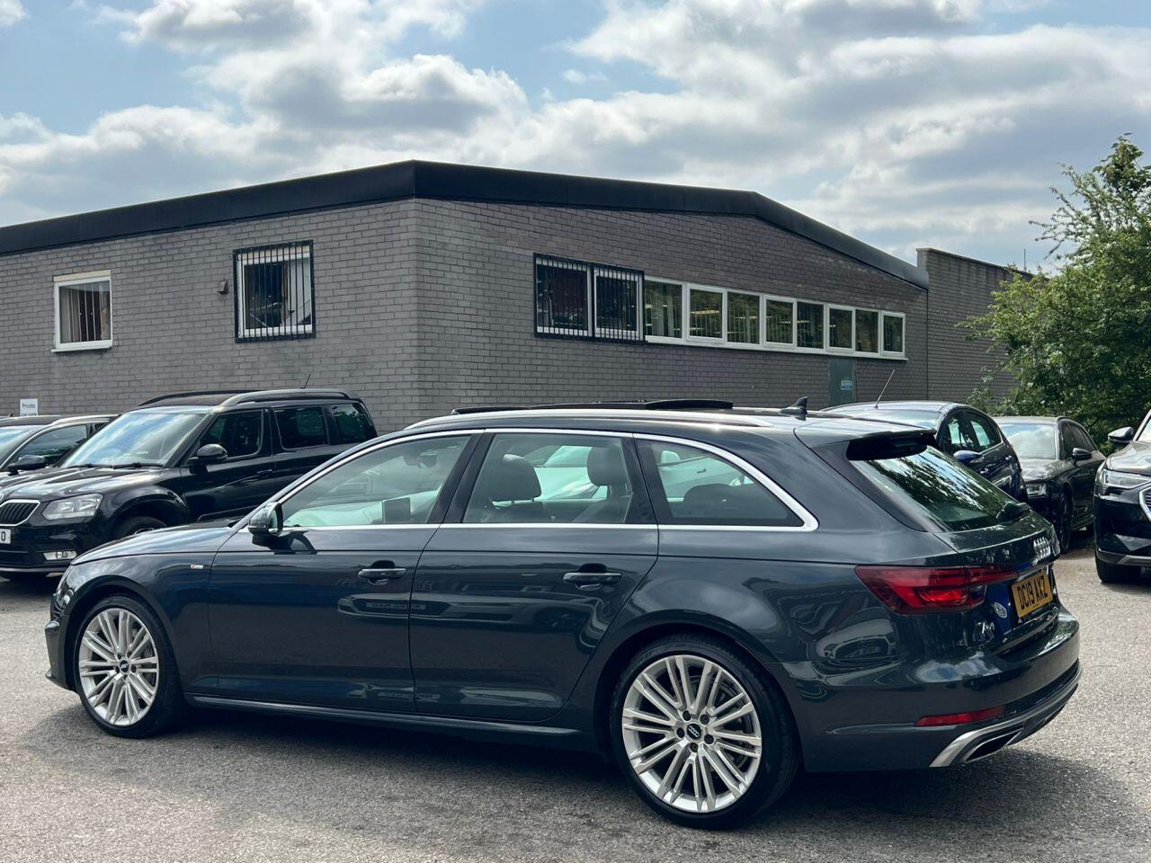 Audi A4 view 10