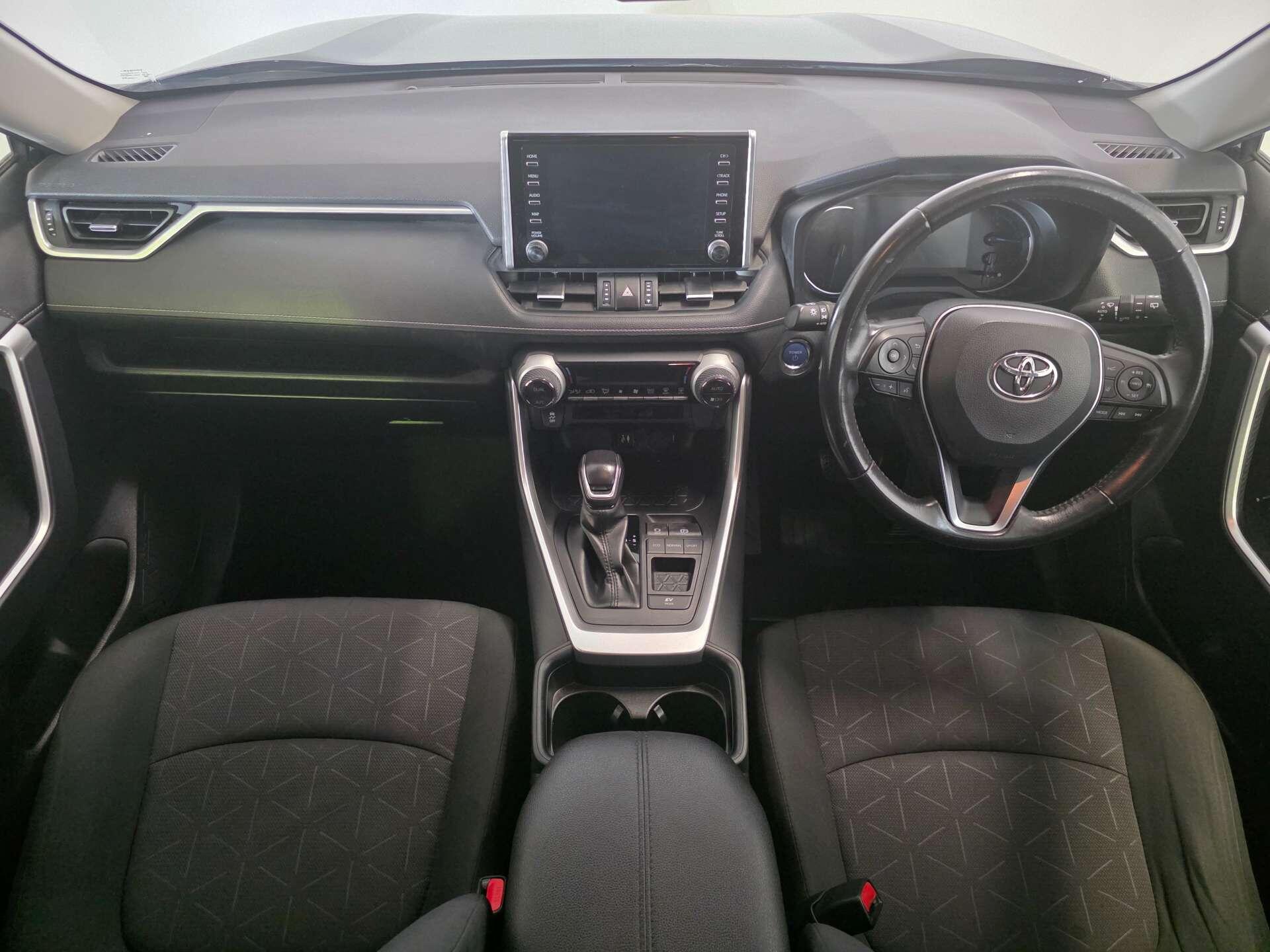 Toyota Rav4 view 9