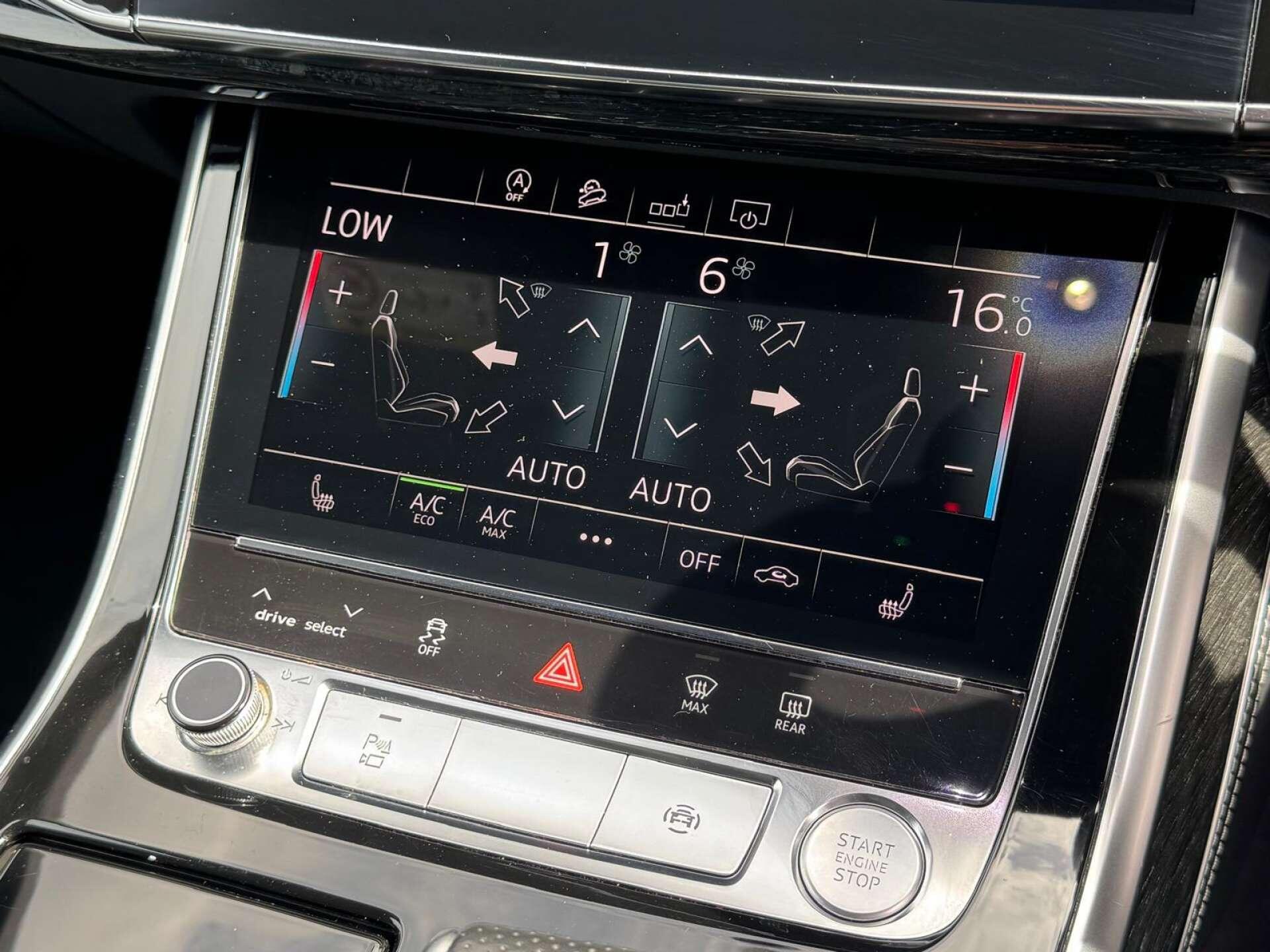 Audi Q8 view 41