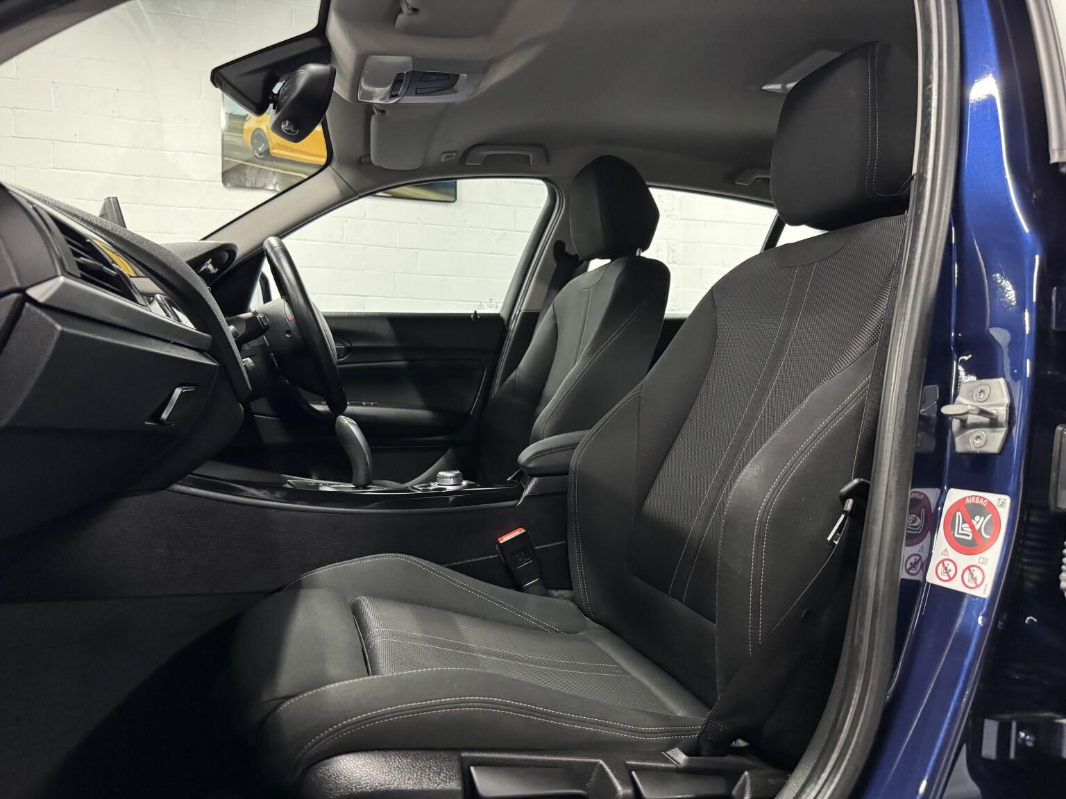 BMW 1 Series view 3