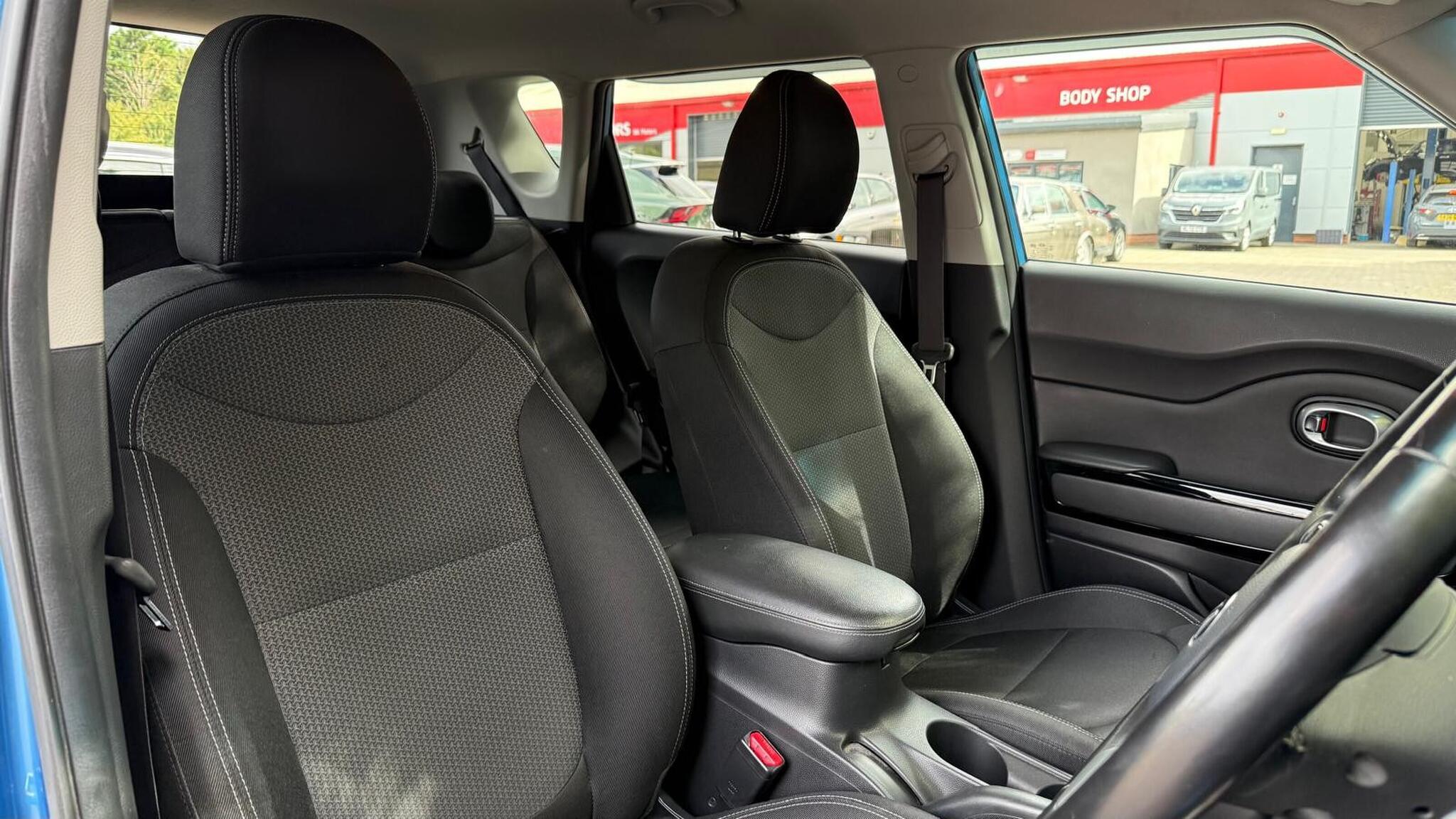 Kia Soul view 23
