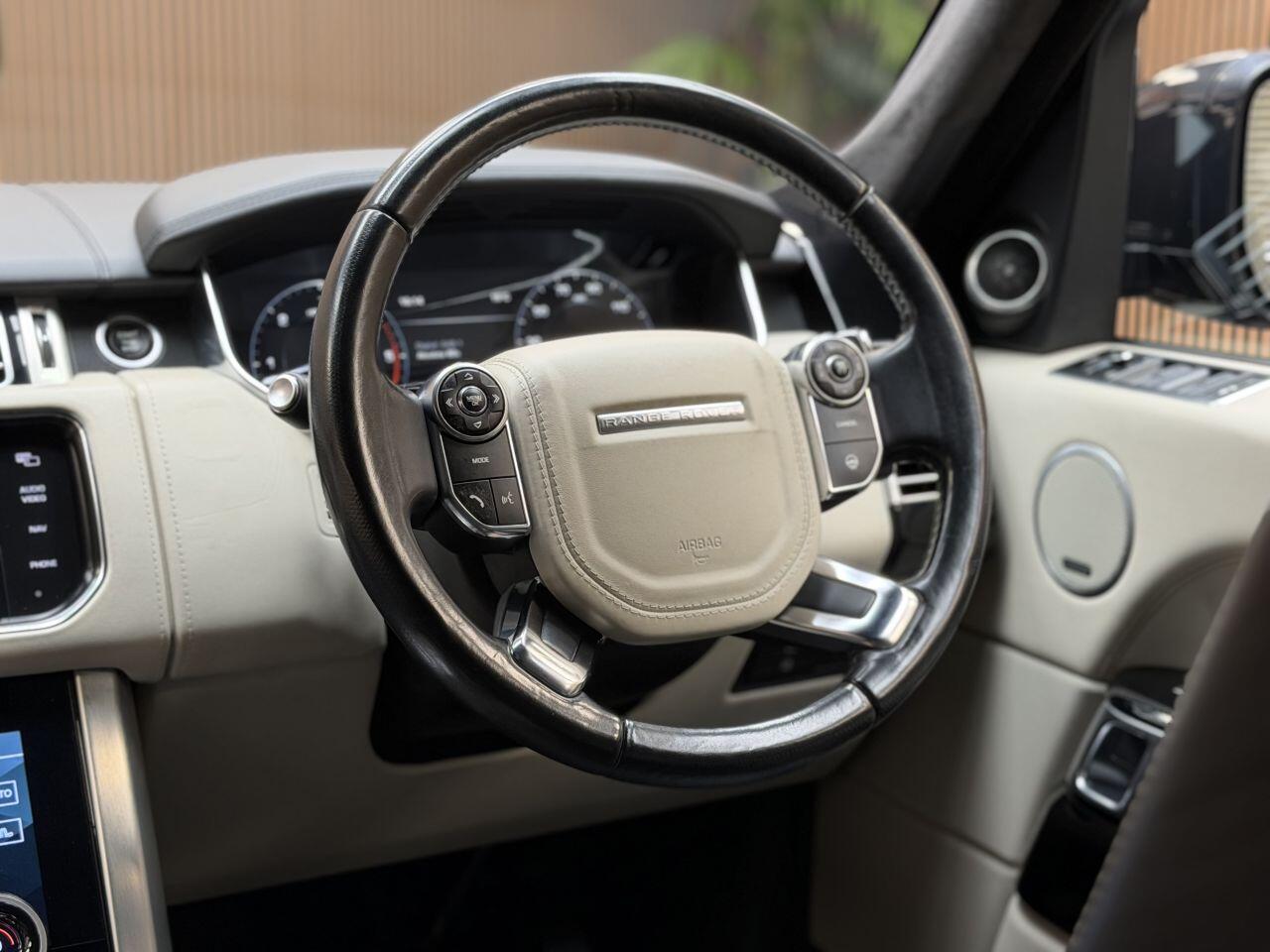 Land Rover Range Rover view 45
