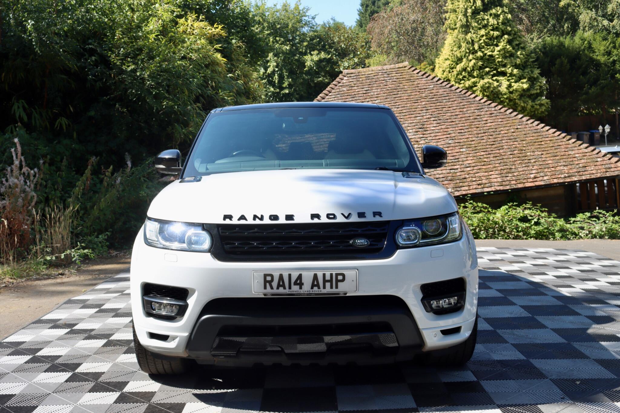 Land Rover Range Rover Sport view 19