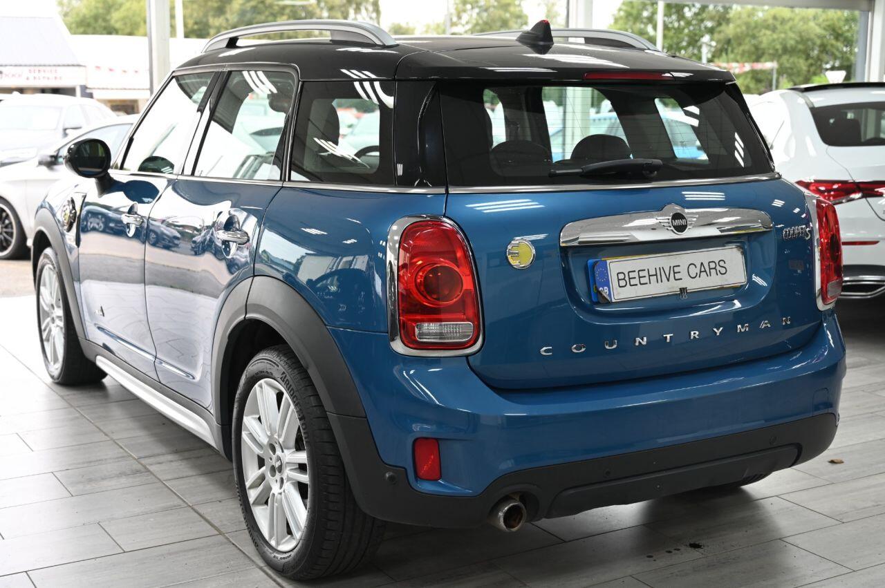 MINI Countryman view 11