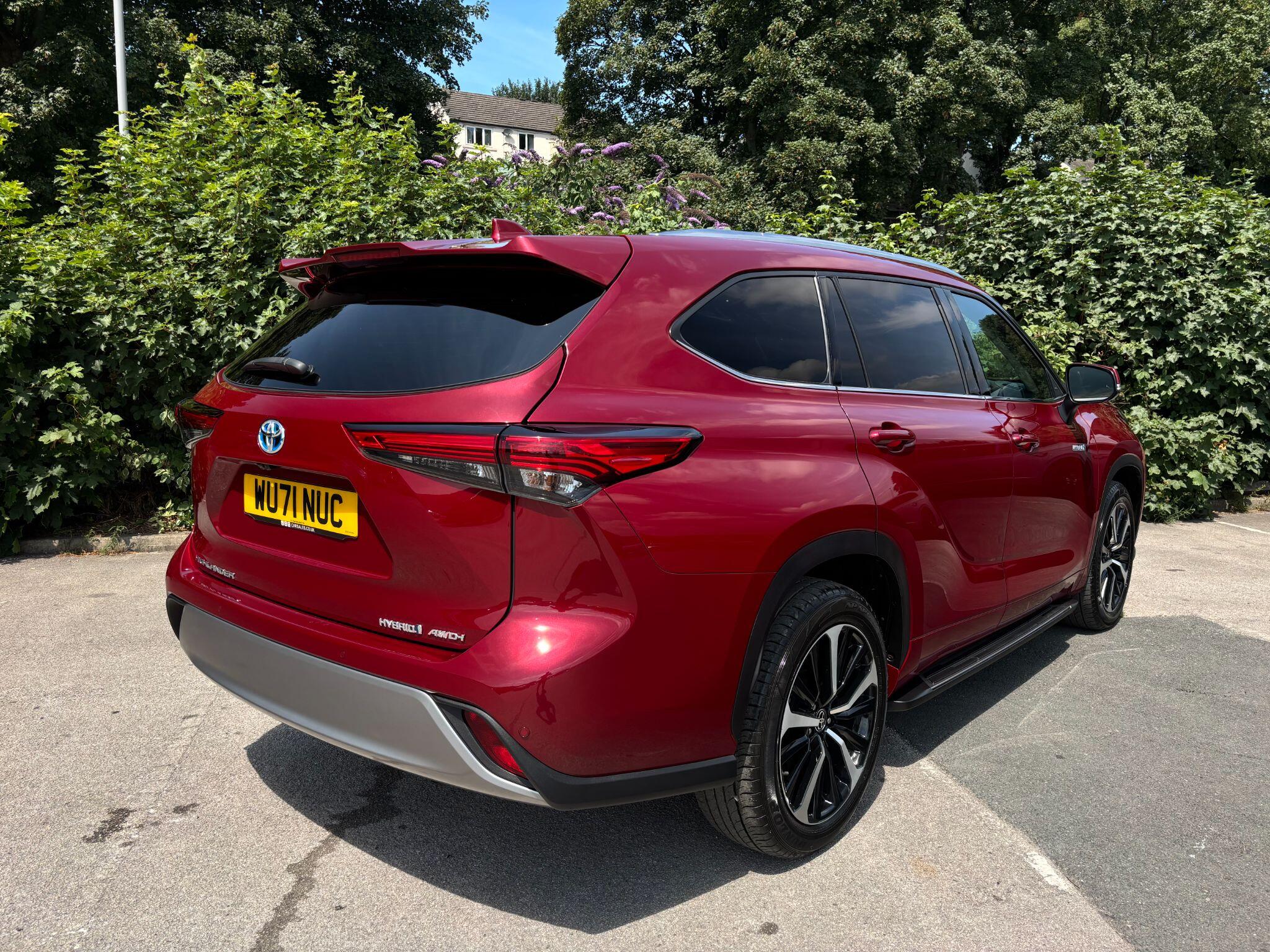 Toyota Highlander view 7