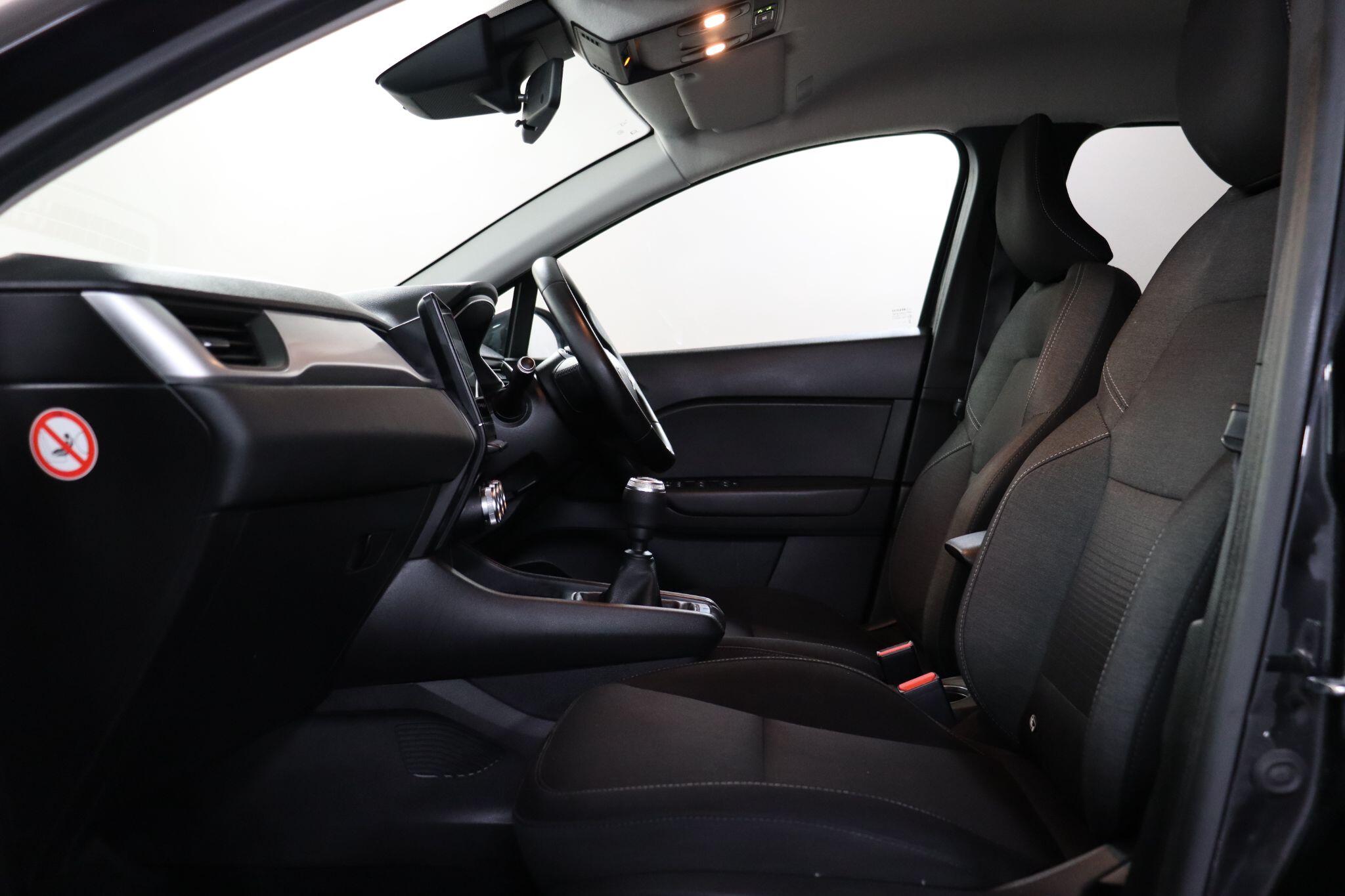 Renault Captur view 43