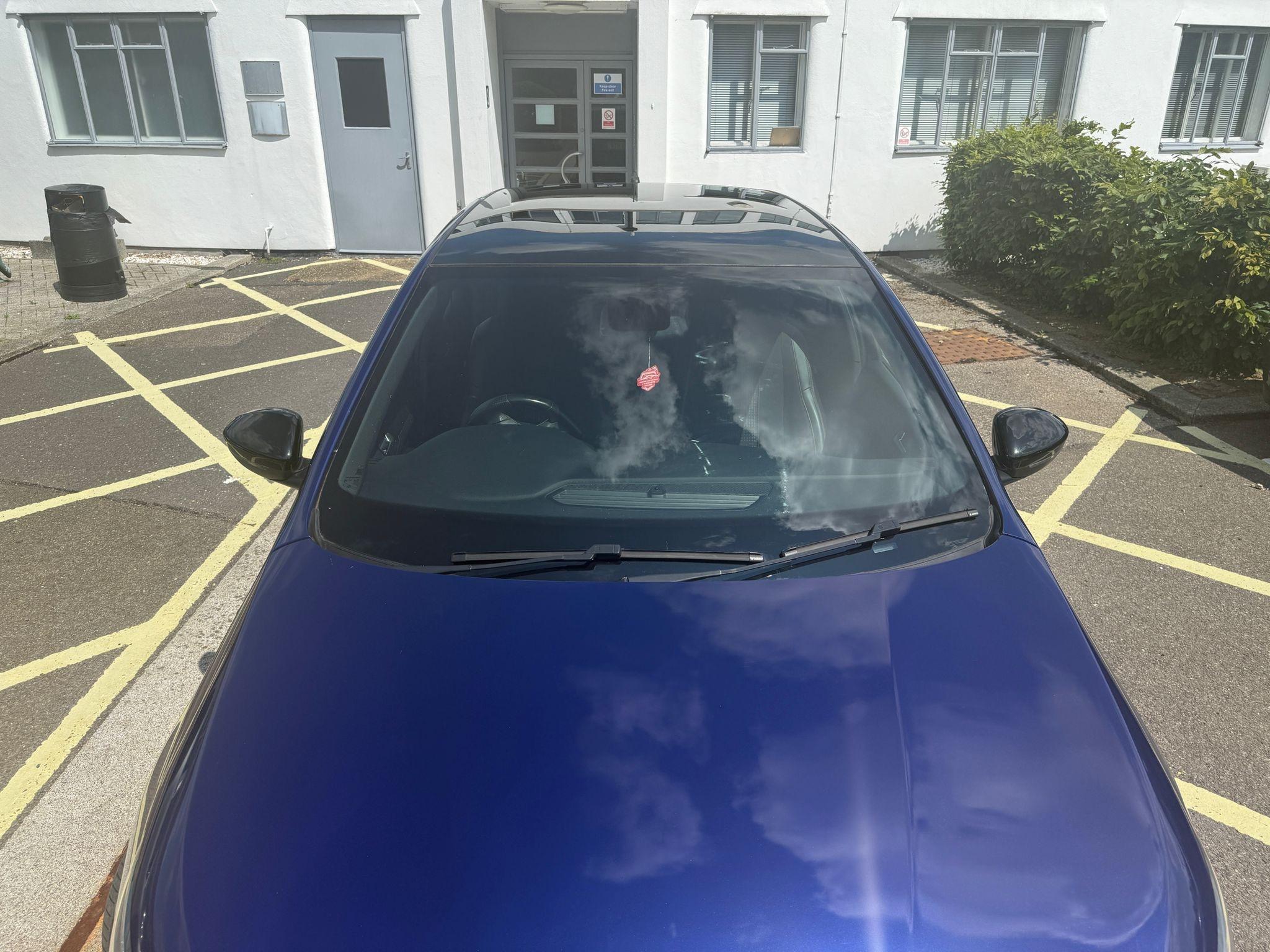 2018 Peugeot 308 1.6 BlueHDi GT Line Euro 6 (s/s) 5dr • 76,000 miles image 9