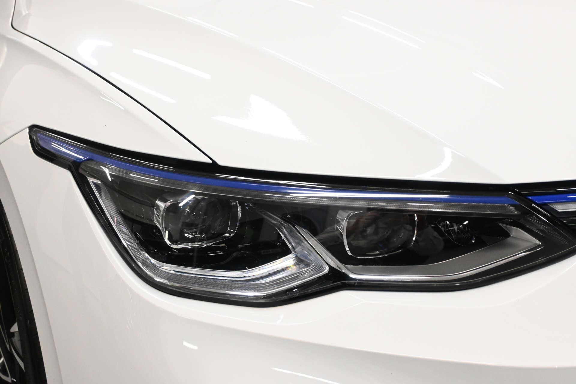 Volkswagen Golf view 54