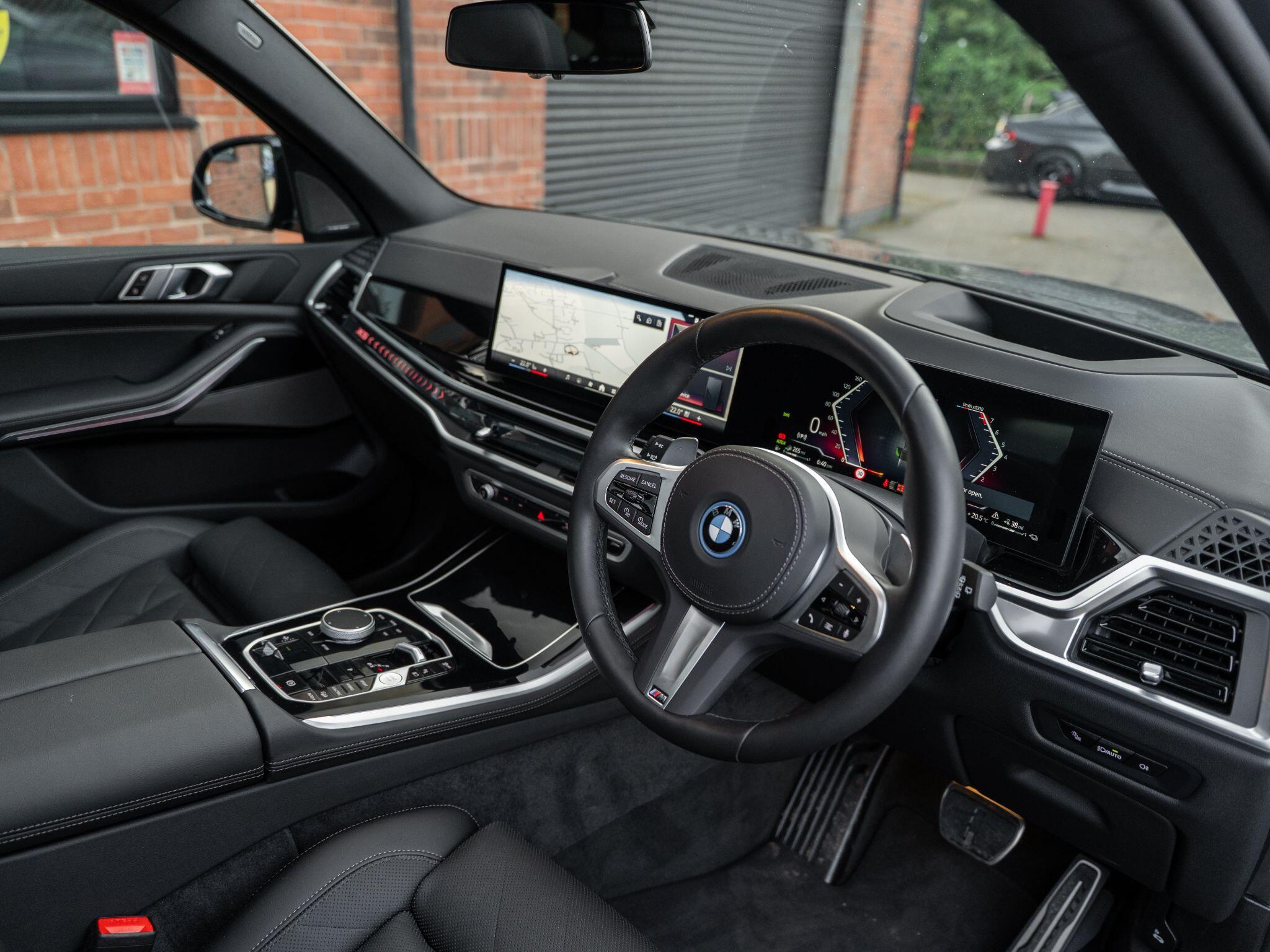 BMW X5 view 33