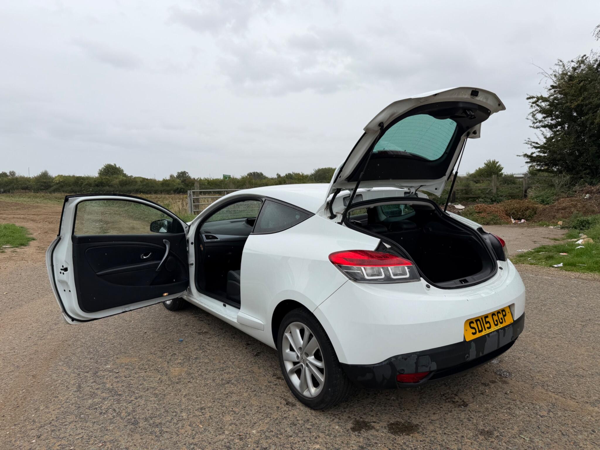 Renault Megane view 8