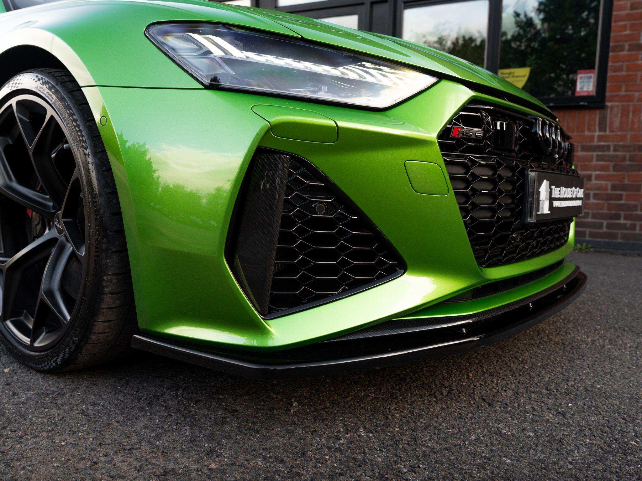 Audi RS6 Avant view 20