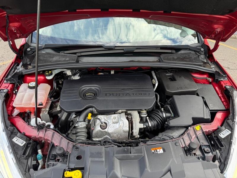Ford Focus view 32