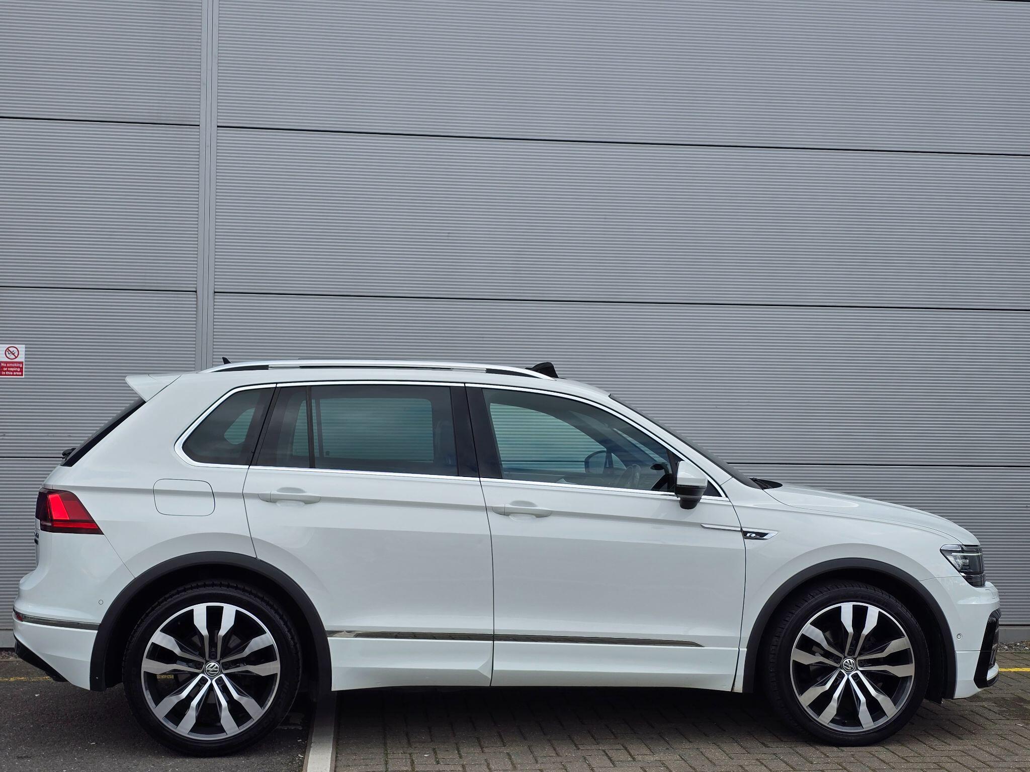 Volkswagen Tiguan view 7