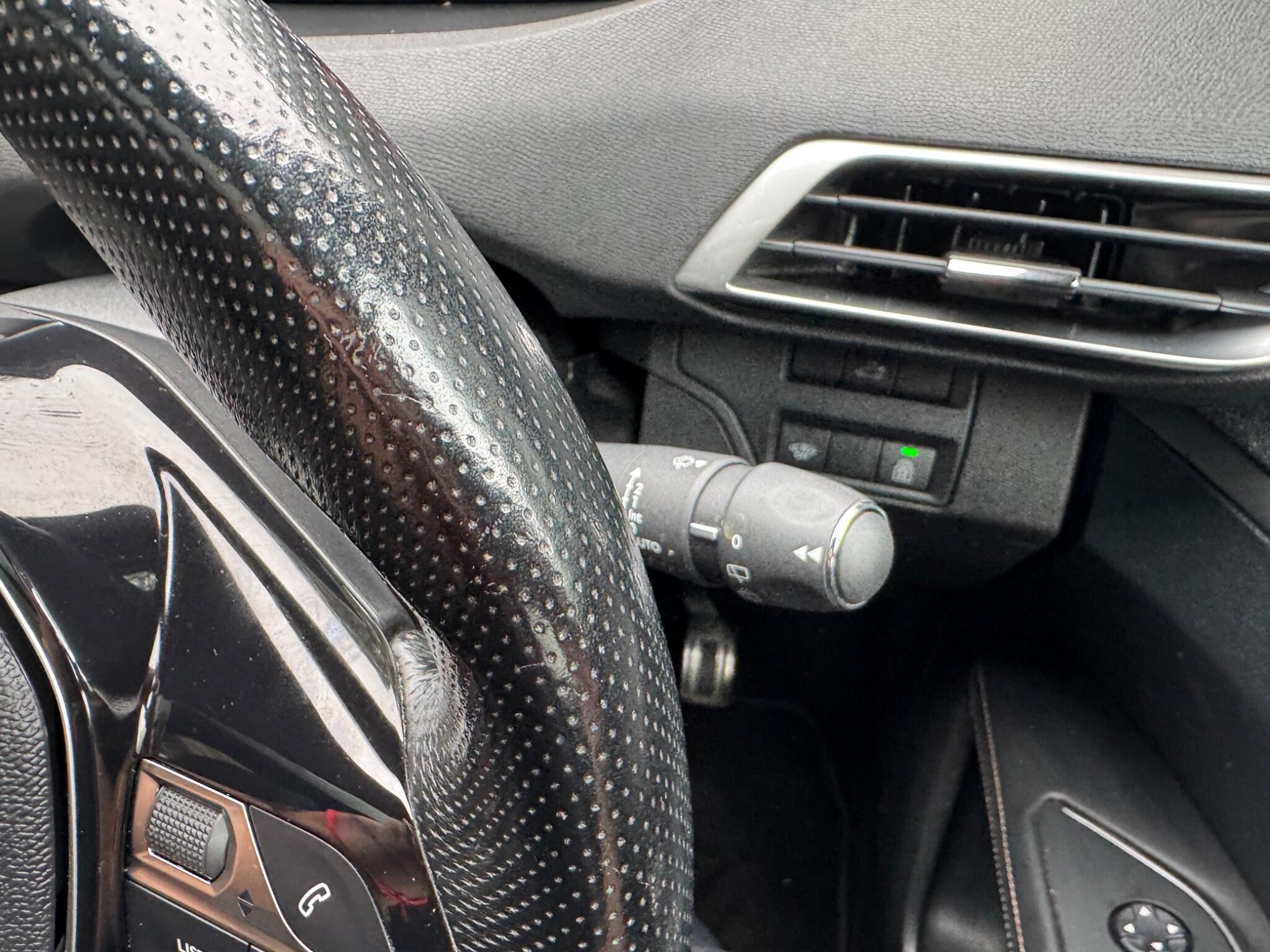Peugeot 3008 view 89