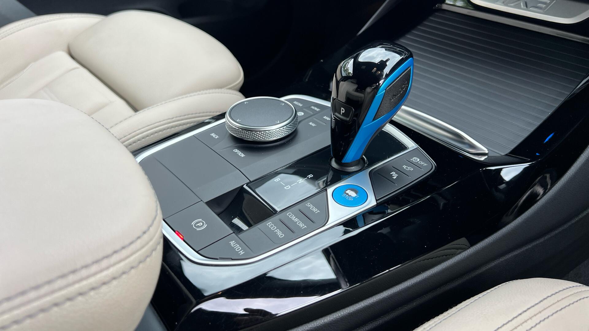 BMW Ix3 view 10