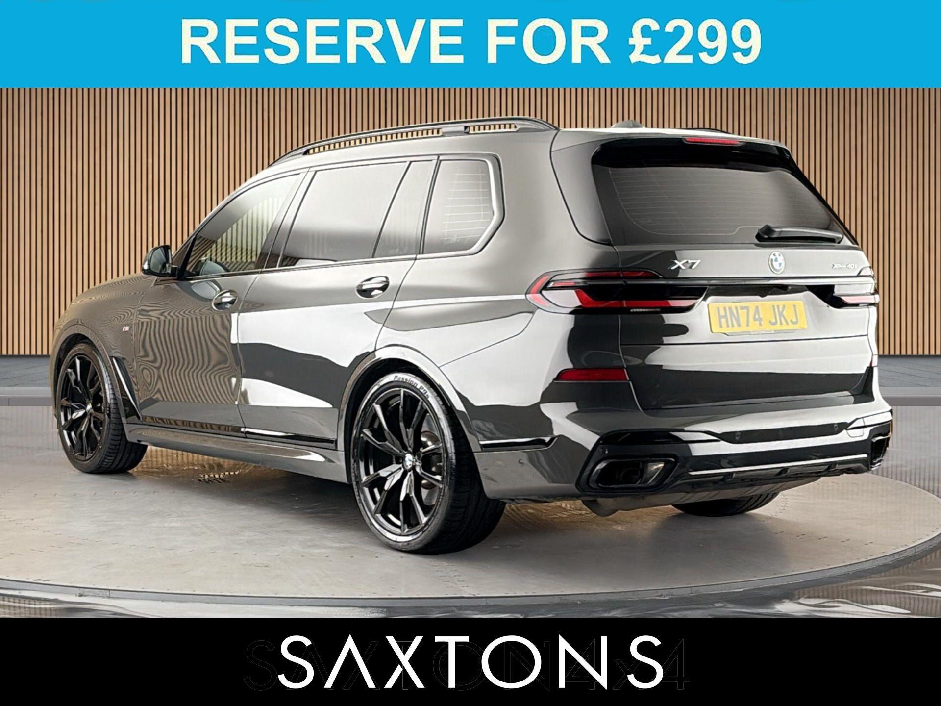 BMW X7 view 2