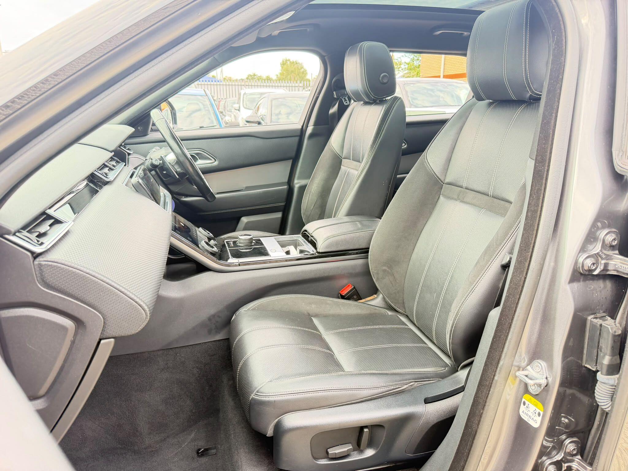Land Rover Range Rover Velar view 30