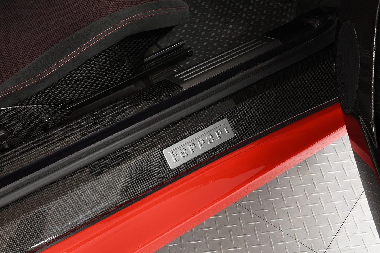 Ferrari F430 view 27