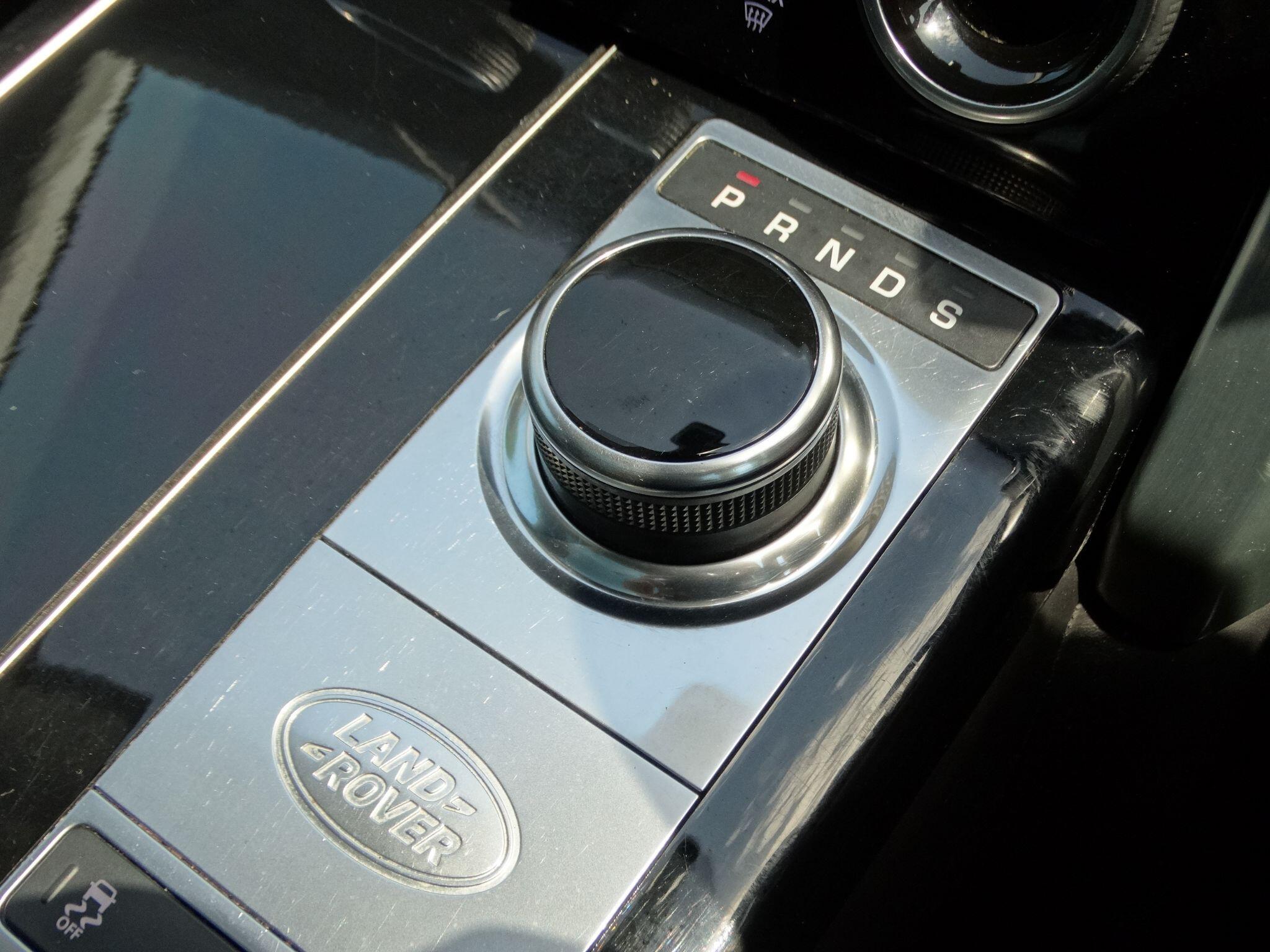 Land Rover Range Rover view 38