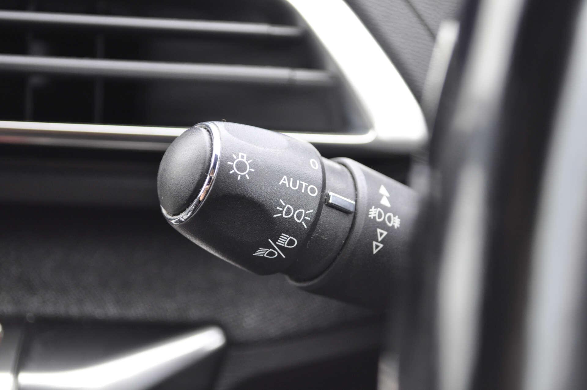 Peugeot 3008 view 24