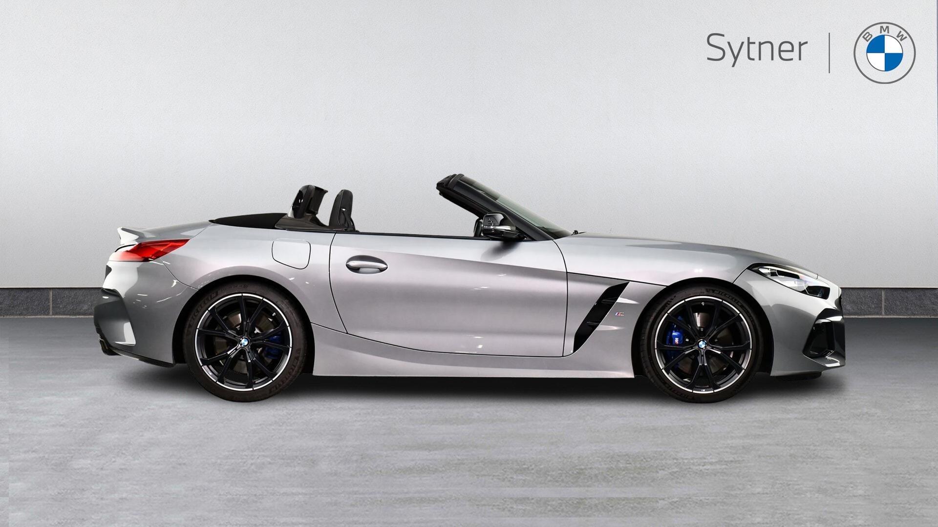 BMW Z4 view 3