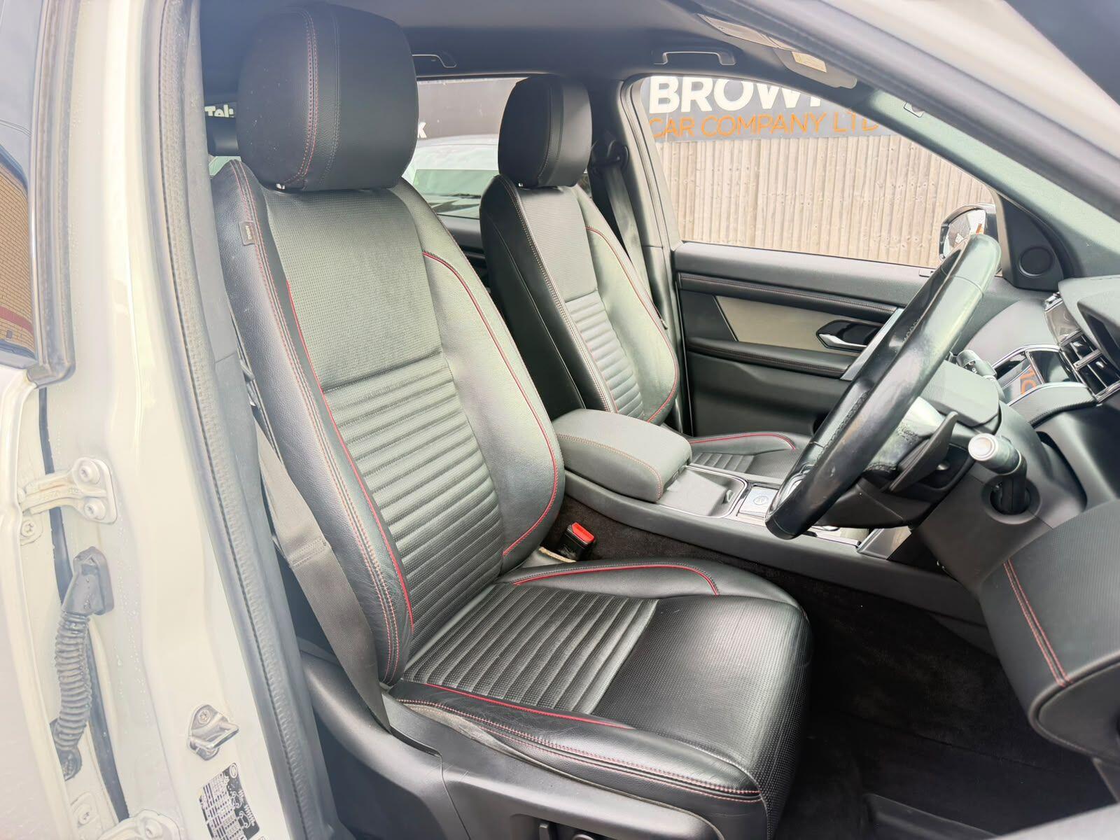 Land Rover Discovery Sport view 10