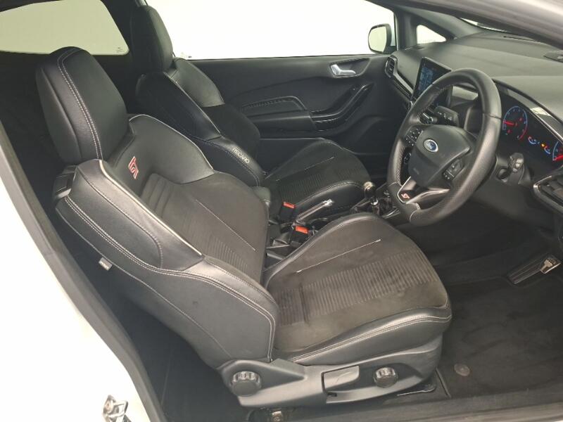 Ford Fiesta view 6