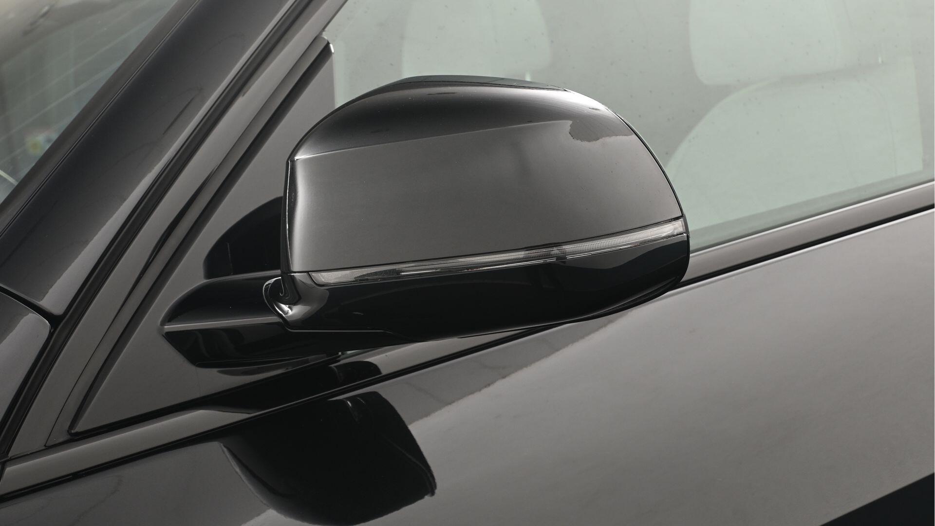 BMW X5 view 31