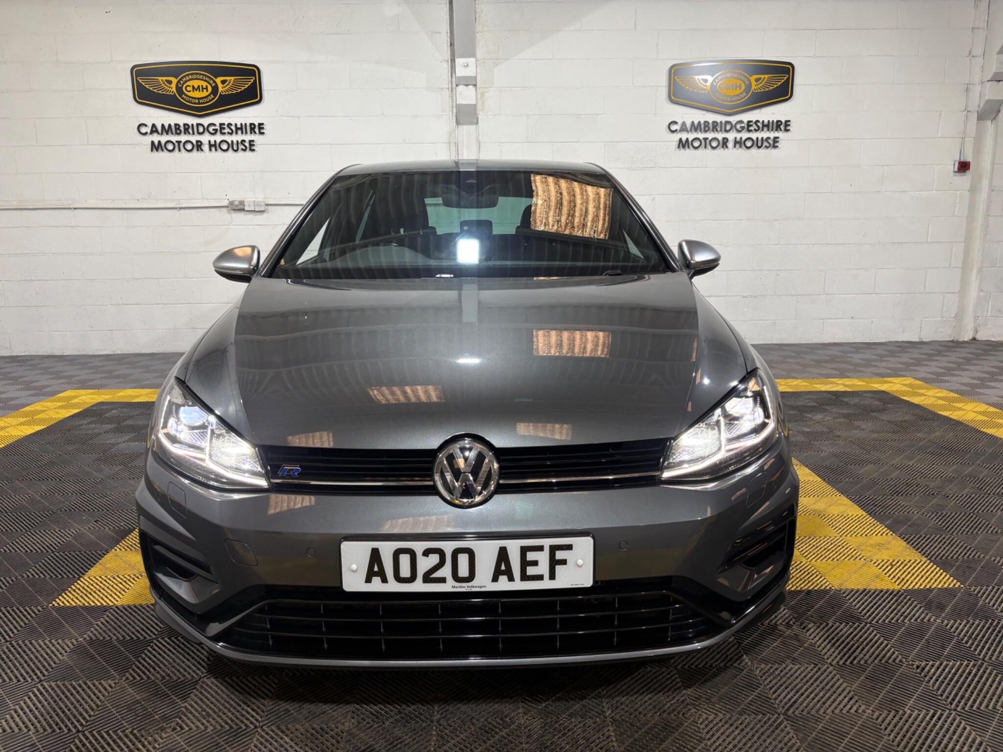 Volkswagen Golf view 6