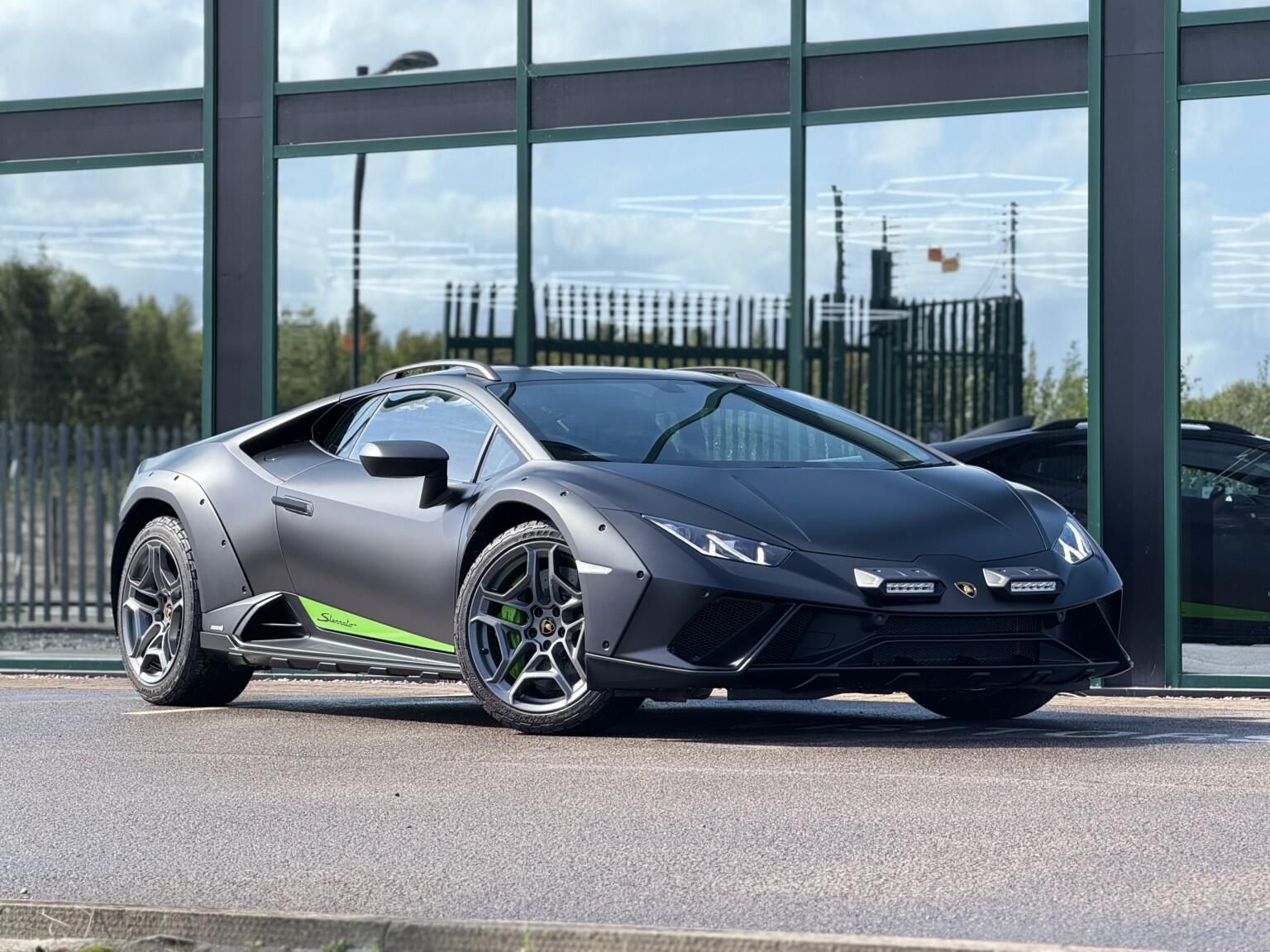Lamborghini Huracan view 70