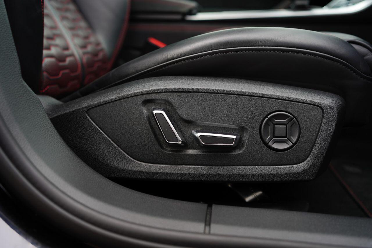 Audi RS6 view 35