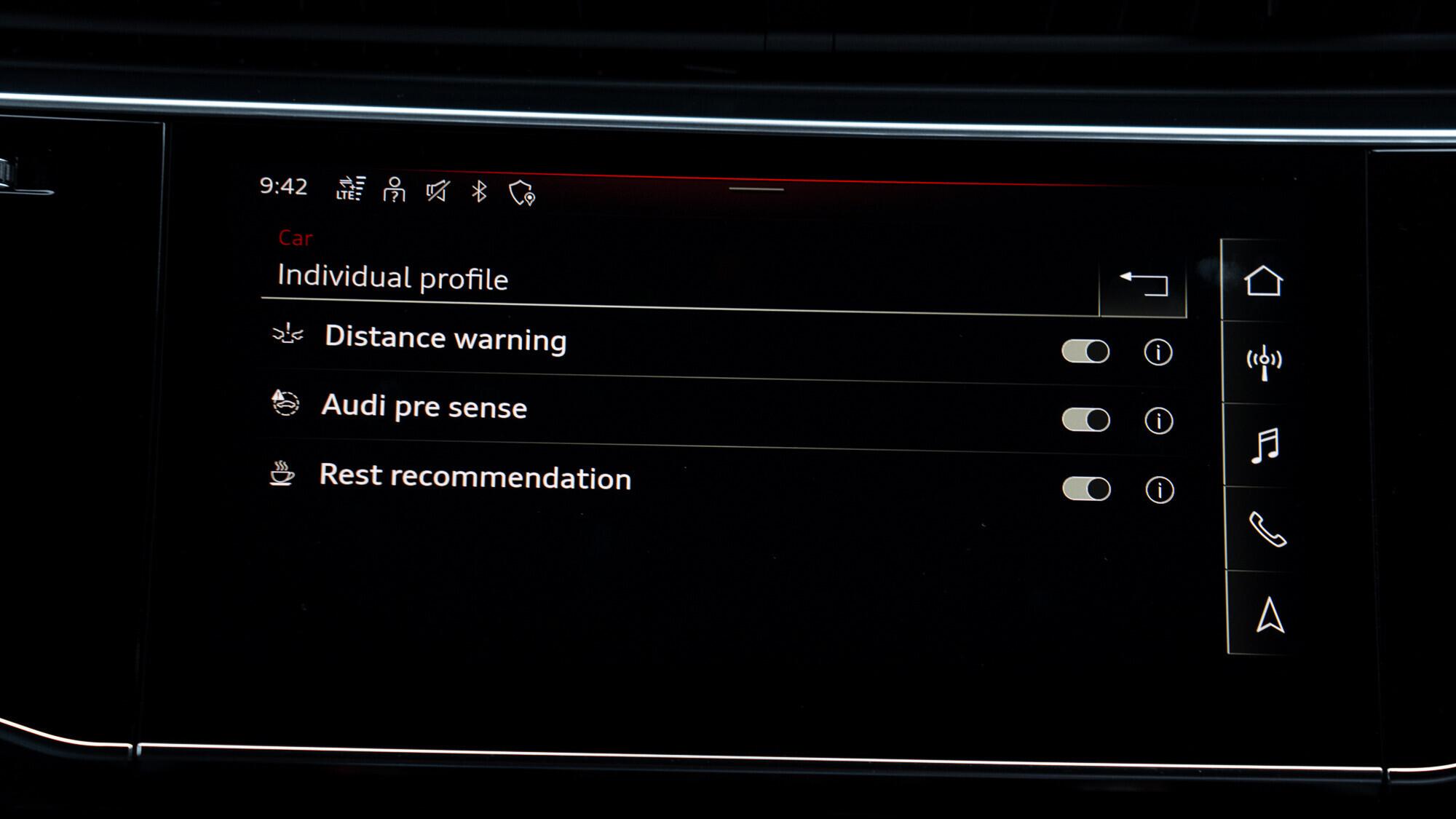 Audi SQ7 view 30