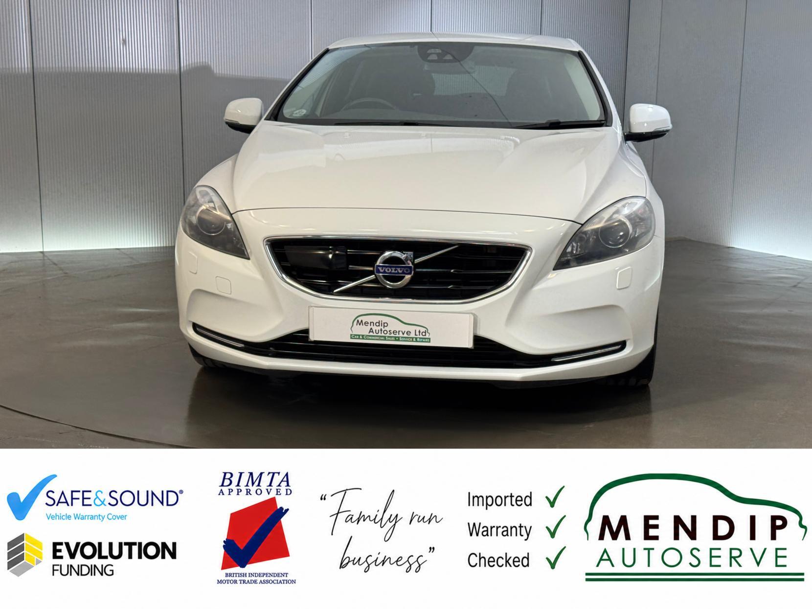 Volvo V40 view 46