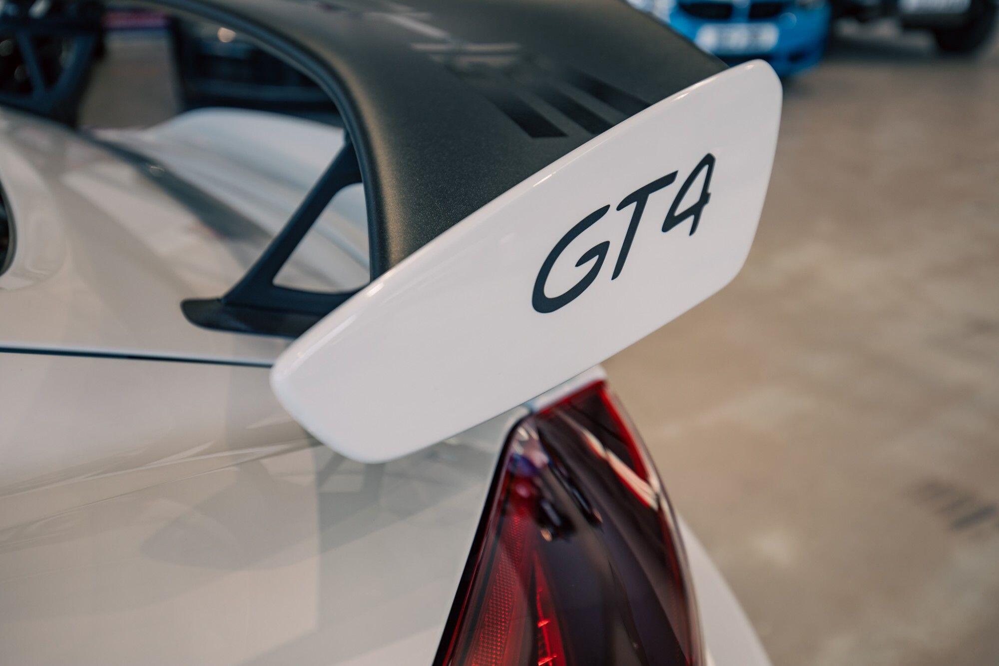 Porsche Cayman view 49