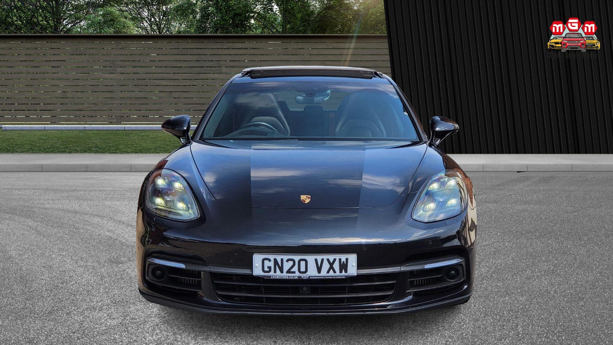 Porsche Panamera view 4