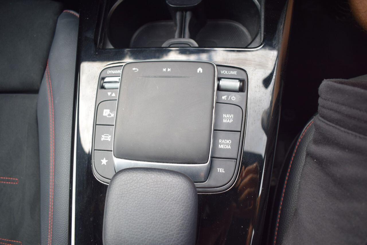Mercedes-Benz A Class view 30
